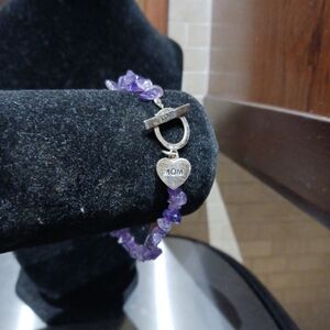 Vtg Marked 925 MC Sterling & Amythest Stone Chip "Mom" Purple 7" Toggle Bracelet